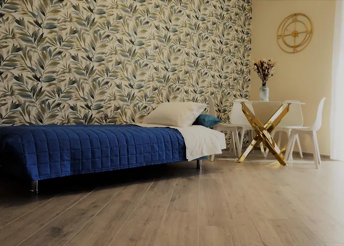 Apartment And Blue - Metro C, Free Parking And Wifi Rom